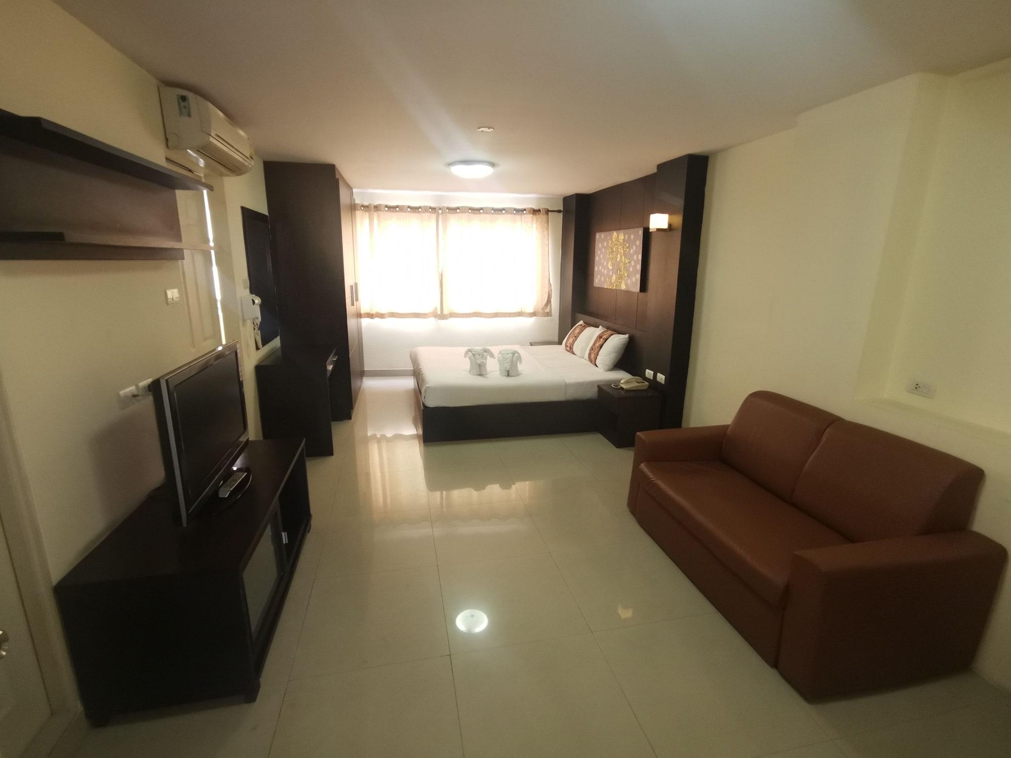 Regent Suvarnabhumi Hotel Bangkok Esterno foto