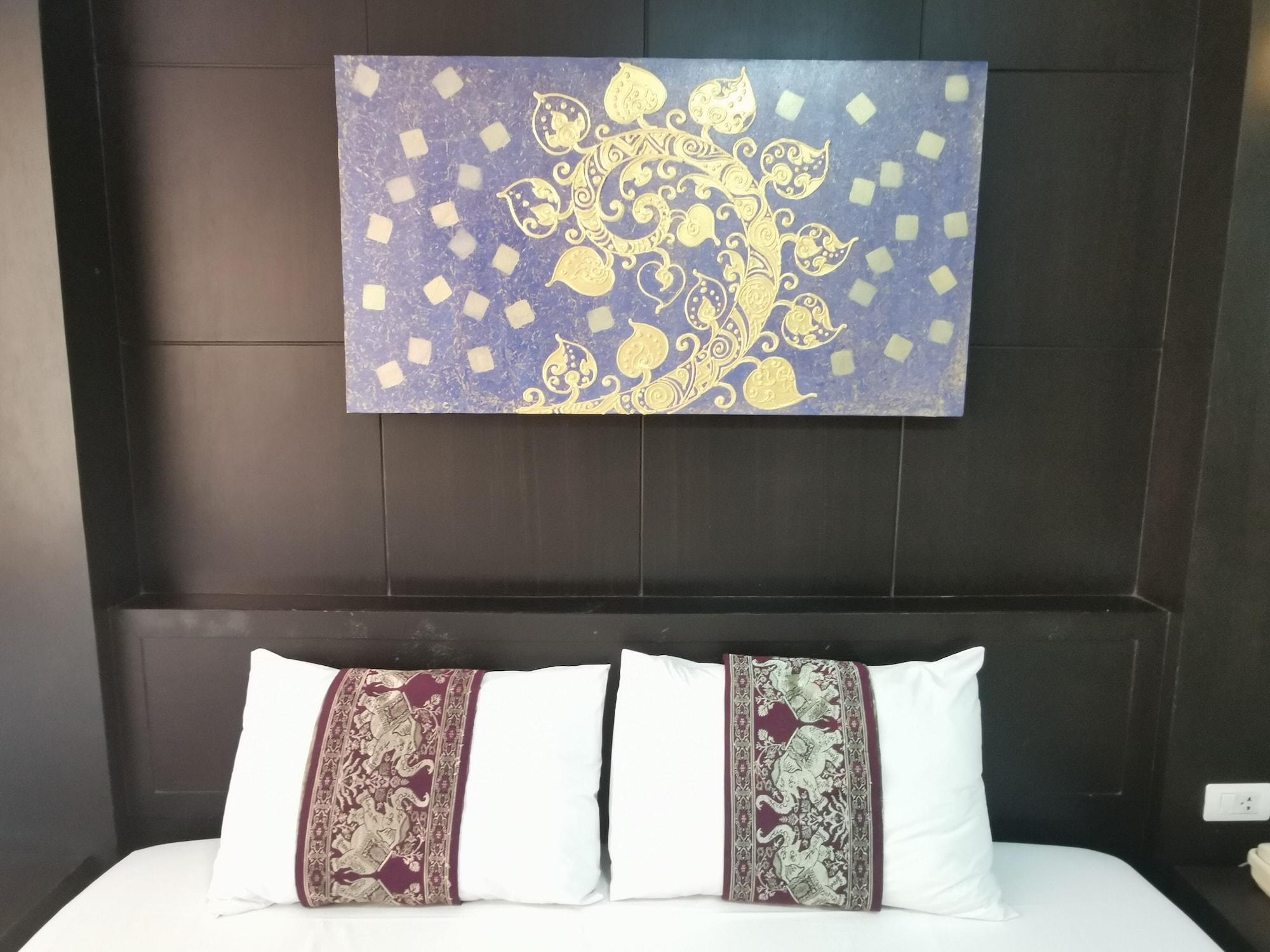 Regent Suvarnabhumi Hotel Bangkok Esterno foto