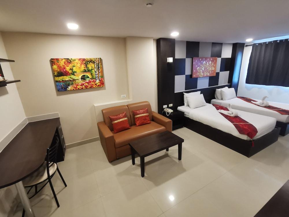 Regent Suvarnabhumi Hotel Bangkok Esterno foto